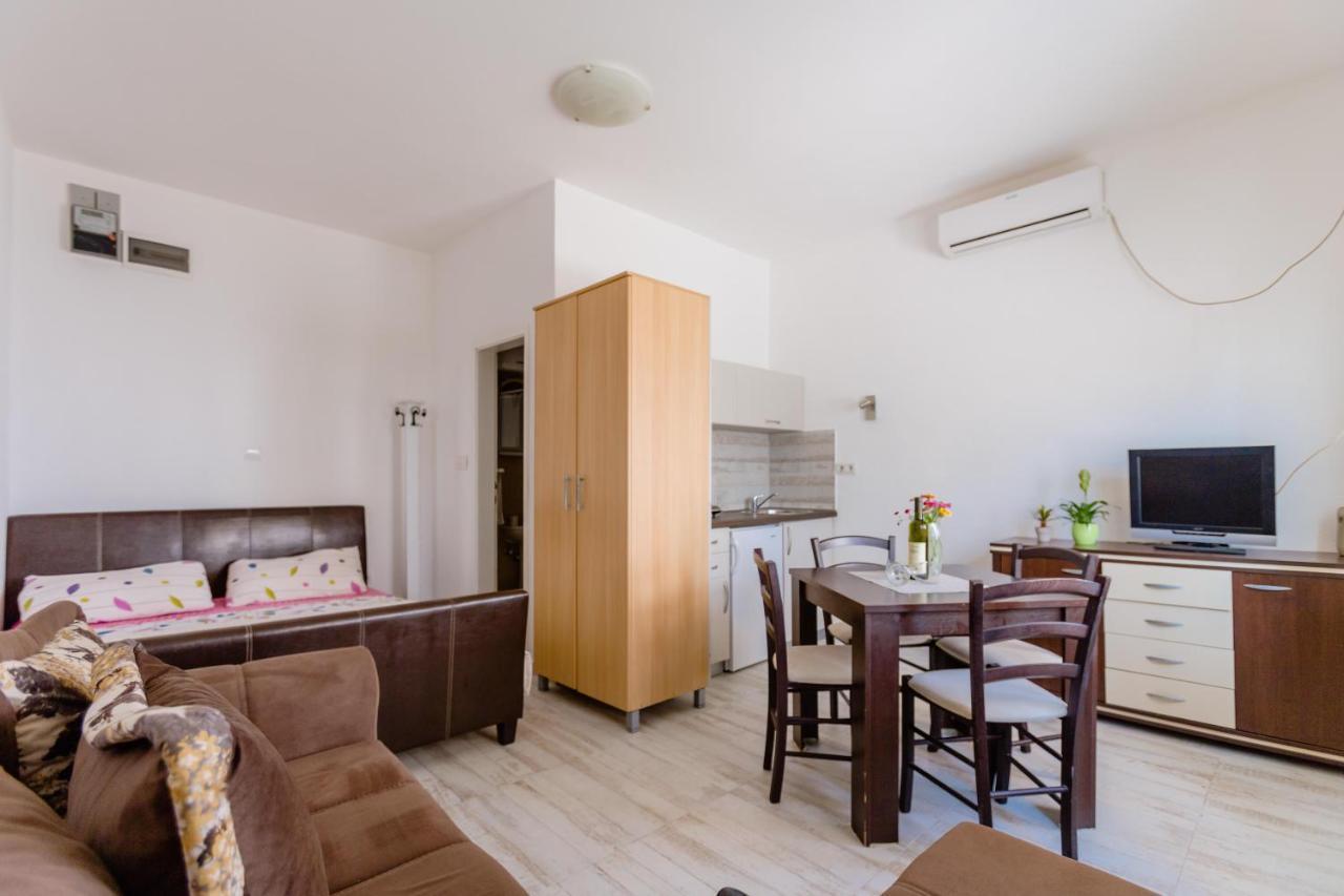 טיווט Belane Apartments מראה חיצוני תמונה