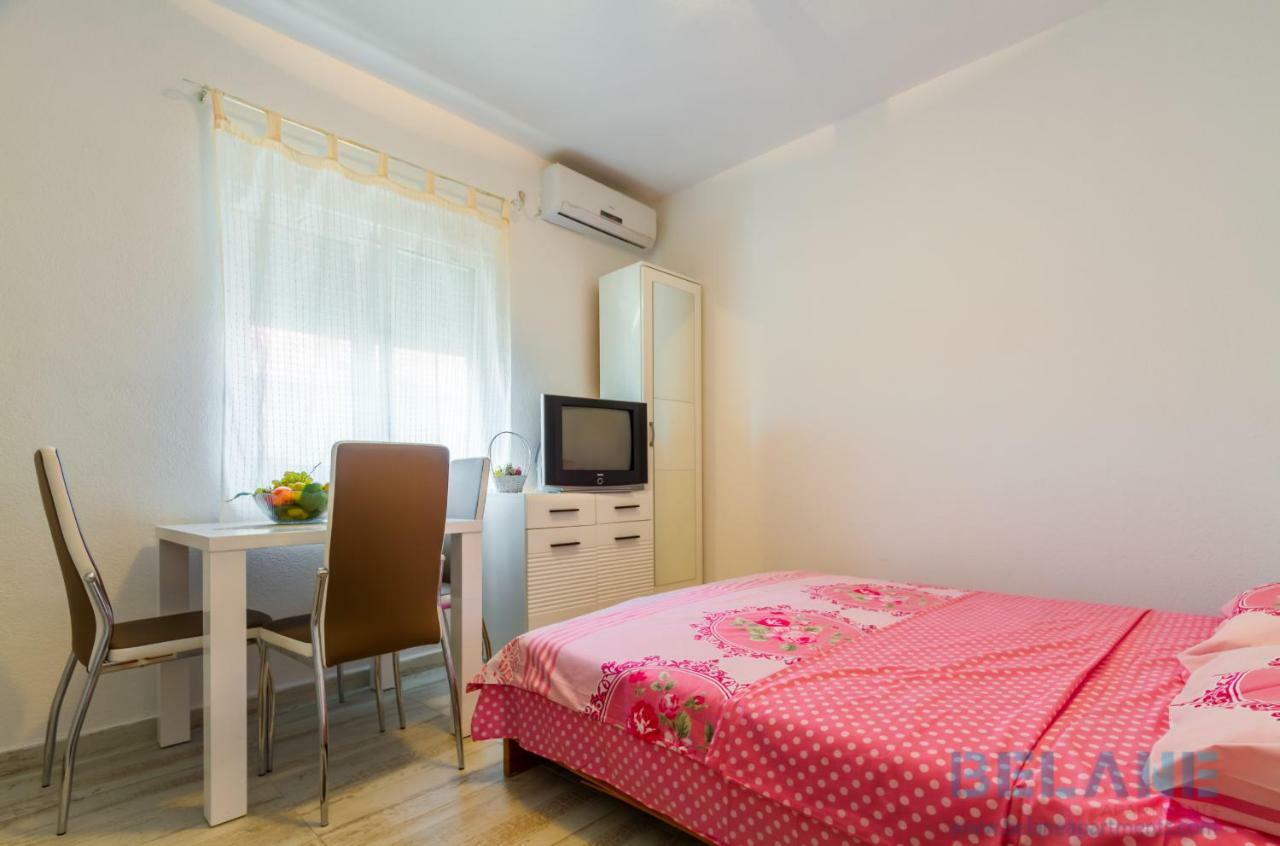 טיווט Belane Apartments מראה חיצוני תמונה
